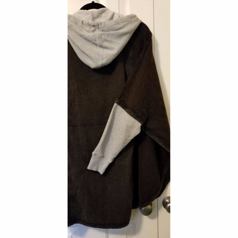 New Free People Hooded Cape Style Jacket Size XS/S - Picture 4 of 5